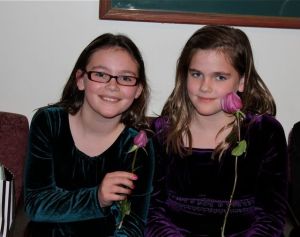 Isabel & Lucy 