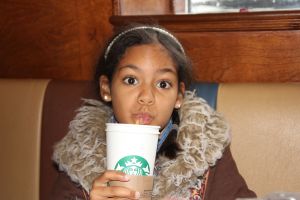 Hot drinks for sore throat