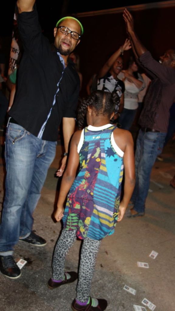 Grace and her Dad workin' it out