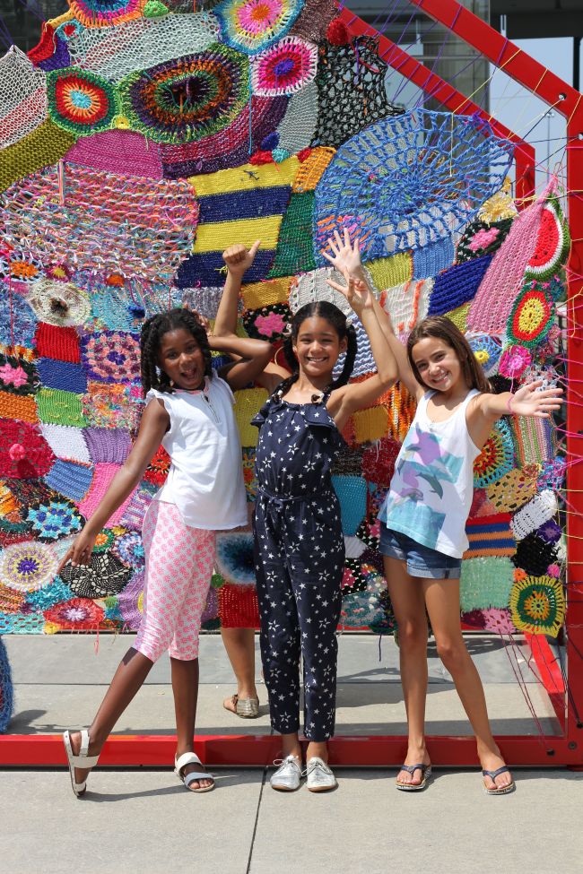 Layla, Lexi and Grace at the High Museum Kids Audio Guide Table Read 