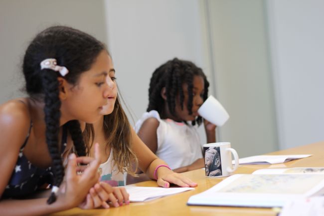 Layla, Lexi and Grace at the High Museum Kids Audio Guide Table Read 