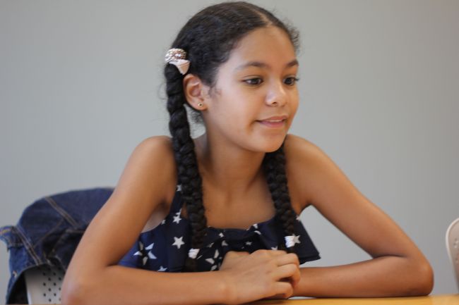Layla, Lexi and Grace at the High Museum Kids Audio Guide Table Read 