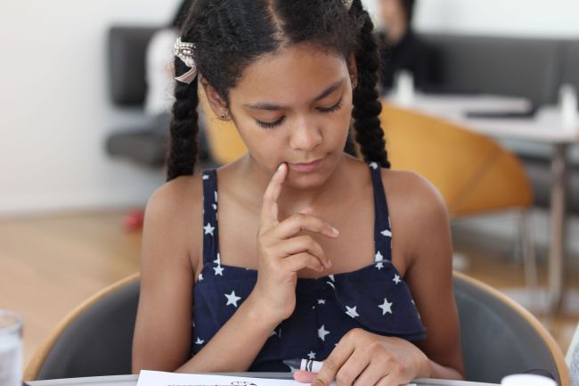 Layla, Lexi and Grace at the High Museum Kids Audio Guide Table Read 