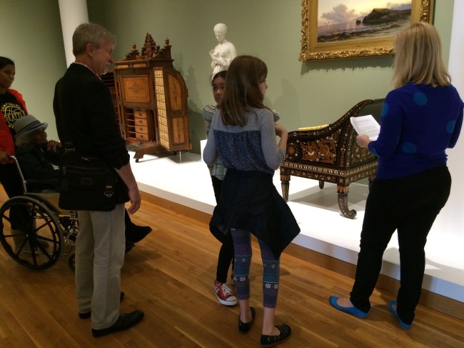 Lia, Layla and the American Chair 